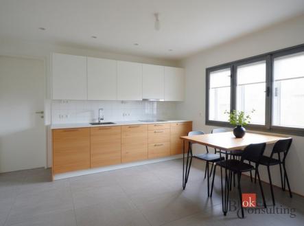 Prodej - dům/vila, 232 m²