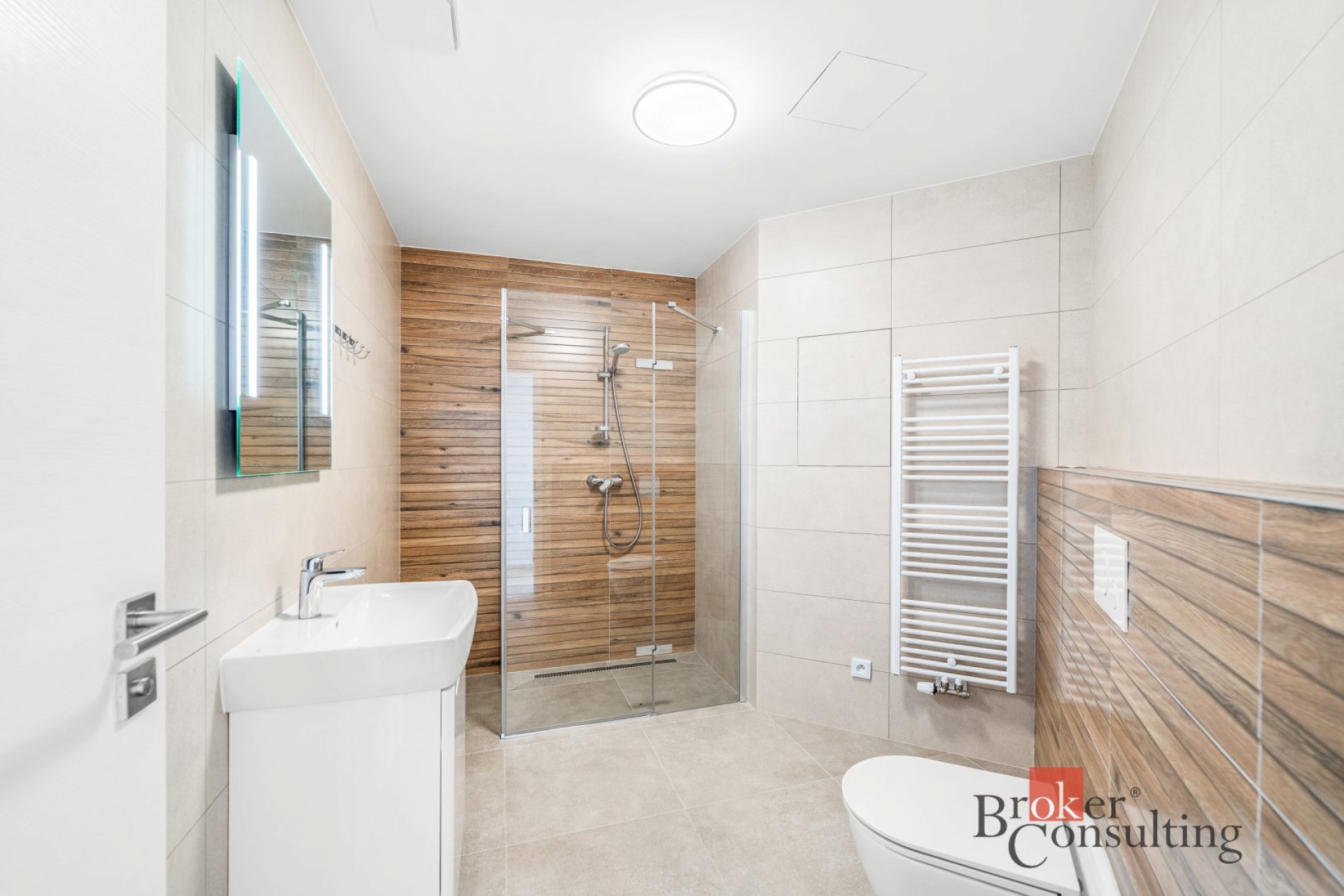 Pronájem, byty/2+kk, 52.37 m2, Železná 3057/8, Jižní Předměstí, 30100 Plzeň 3 [ID 83291]