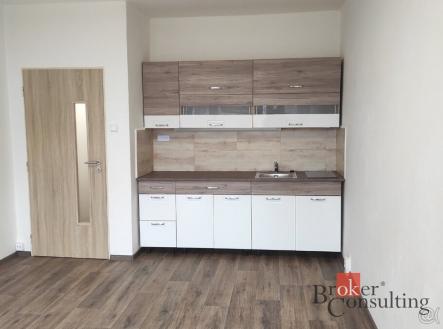 Pronájem bytu, 1+kk, 31 m²