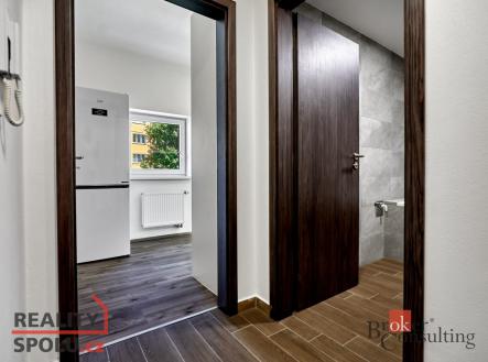 Pronájem bytu, 1+kk, 39 m²