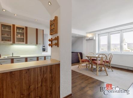 Pronájem bytu, 2+kk, 65 m²