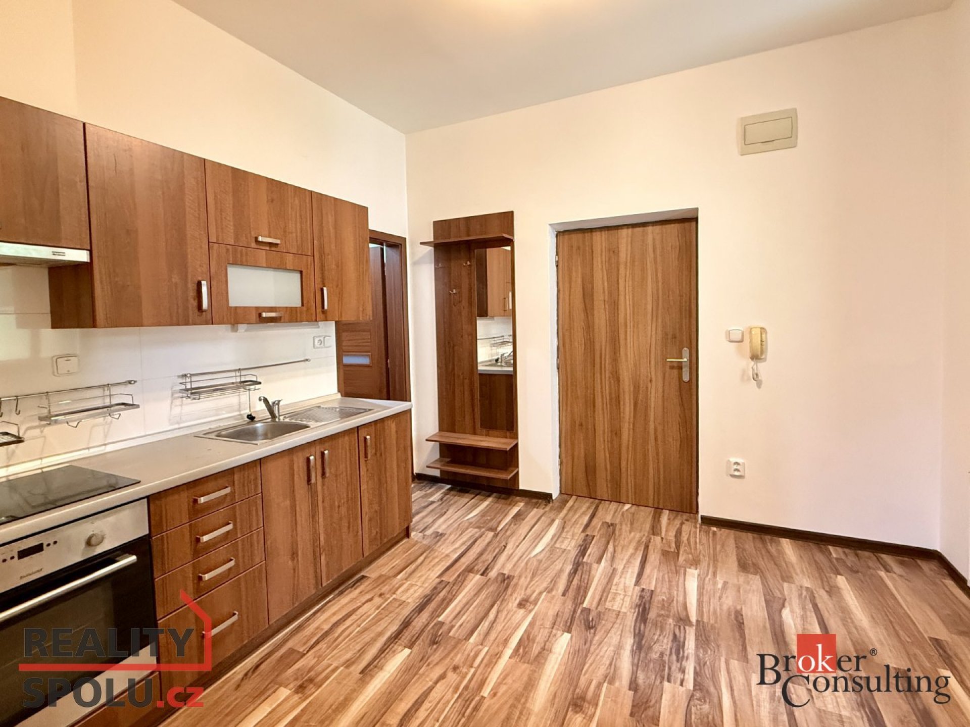 Pronájem, byty/1+1, 45 m2, Špálova 145/20, Přívoz, 70200 Moravská Ostrava a Přívoz [ID 83814]