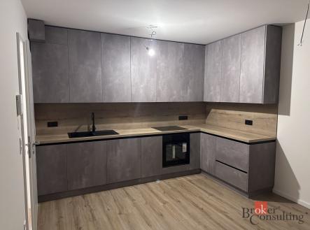 Pronájem bytu, 2+kk, 49,8 m²