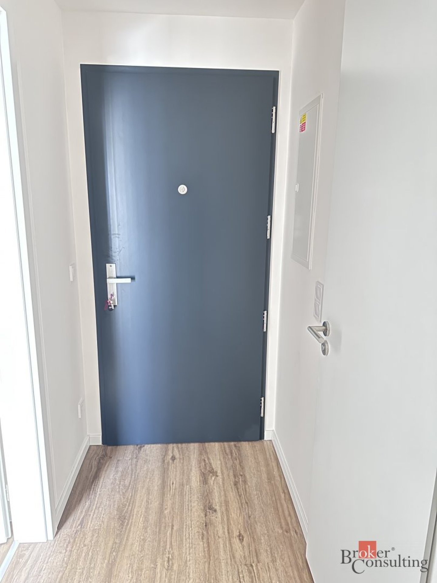 Pronájem bytu 2kk s balkonem a parkovacím stáním