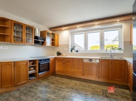 Prodej - dům/vila, 260 m²