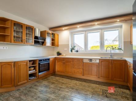 Prodej - dům/vila, 260 m²