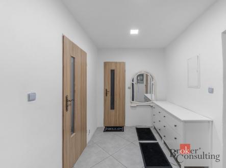 Prodej - dům/vila, 180 m²