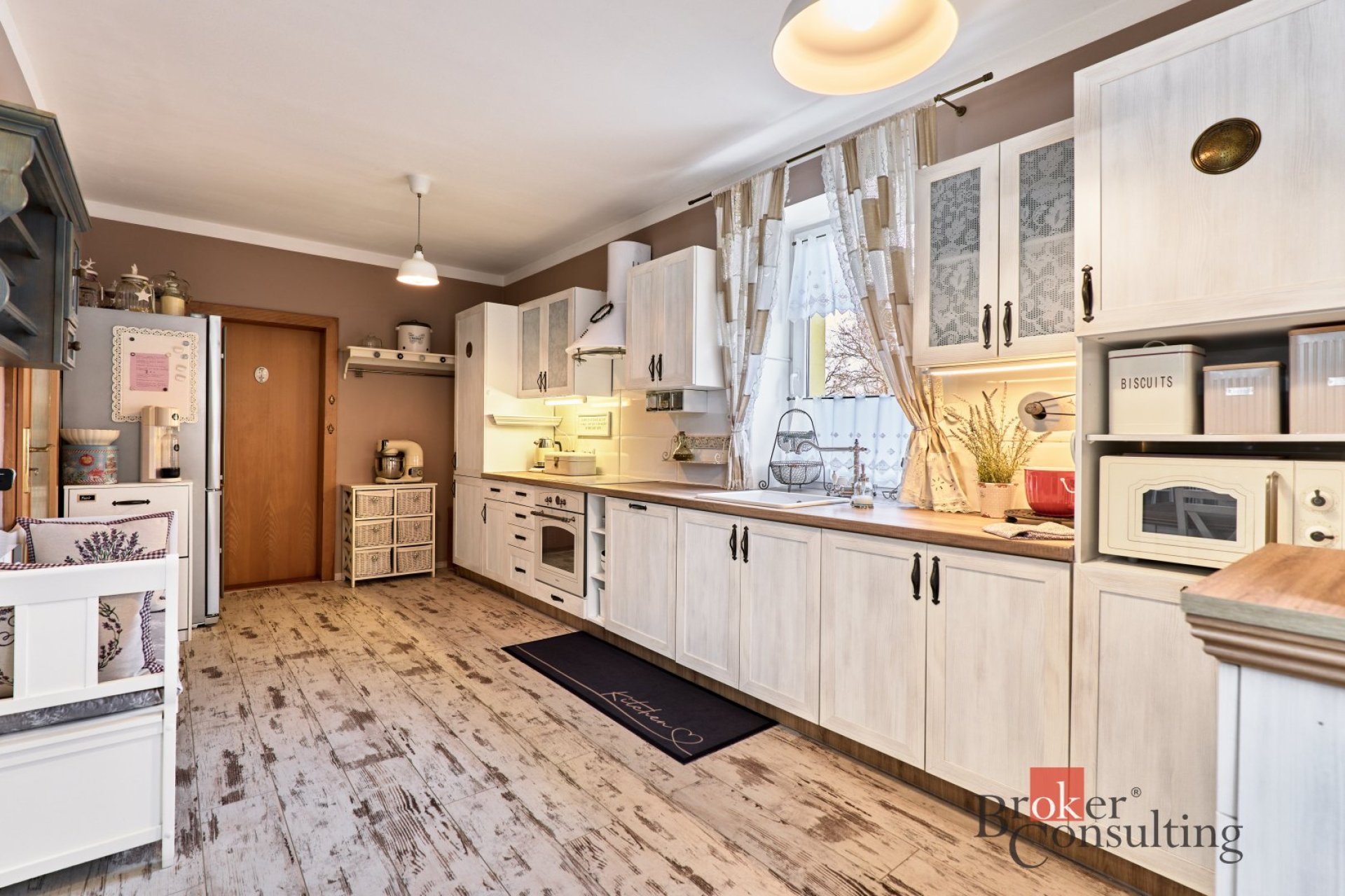 Prodej rodinného domu 7 kk,  Kolová u Karlových Varů