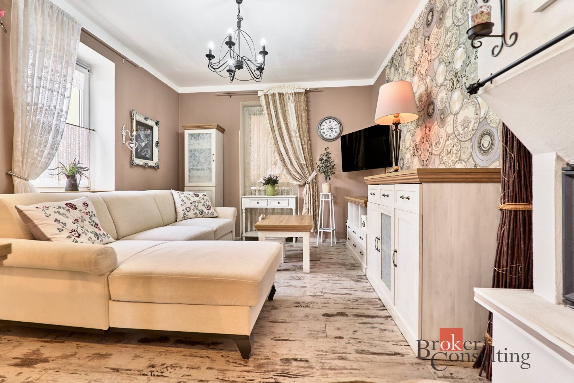 Prodej rodinného domu 7 kk,  Kolová u Karlových Varů