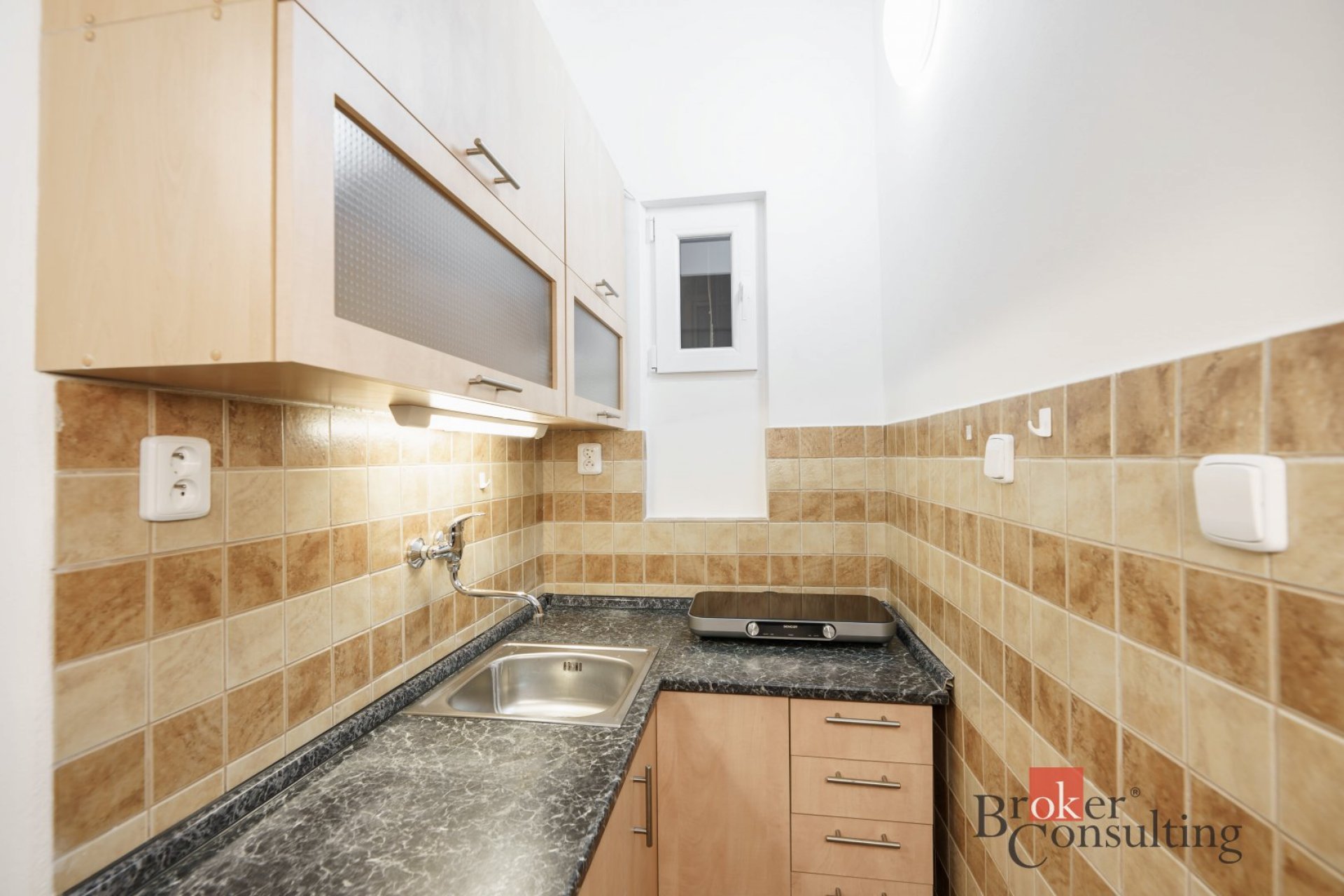 Prodej bytu 1+kk, 30,9 m² – Praha 10, Strašnice, ul. Za Poštou