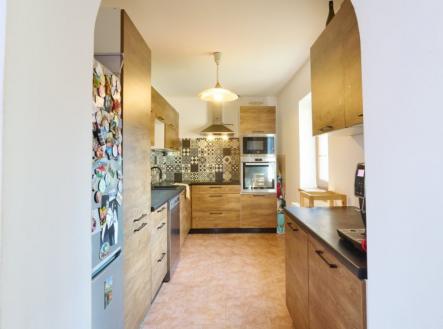 Prodej - dům/vila, 220 m²