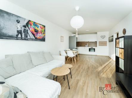 Pronájem bytu, 3+kk, 72 m²