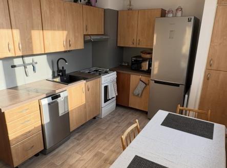 Pronájem bytu, 3+1, 70 m²