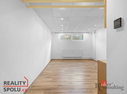 Pronájem bytu, 1+kk, 33 m²