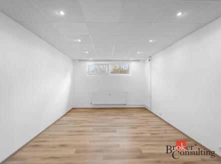 Pronájem bytu, 1+kk, 33 m²