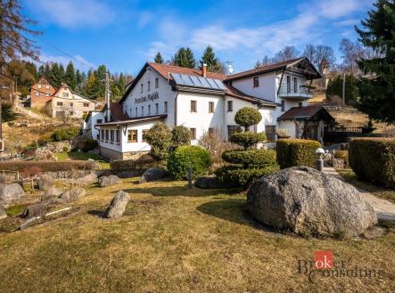 Prodej - chata/rekreační objekt, 1 026 m²