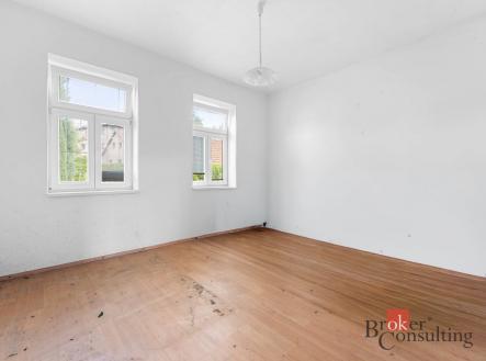 Prodej - komerční objekt, jiný, 244 m²