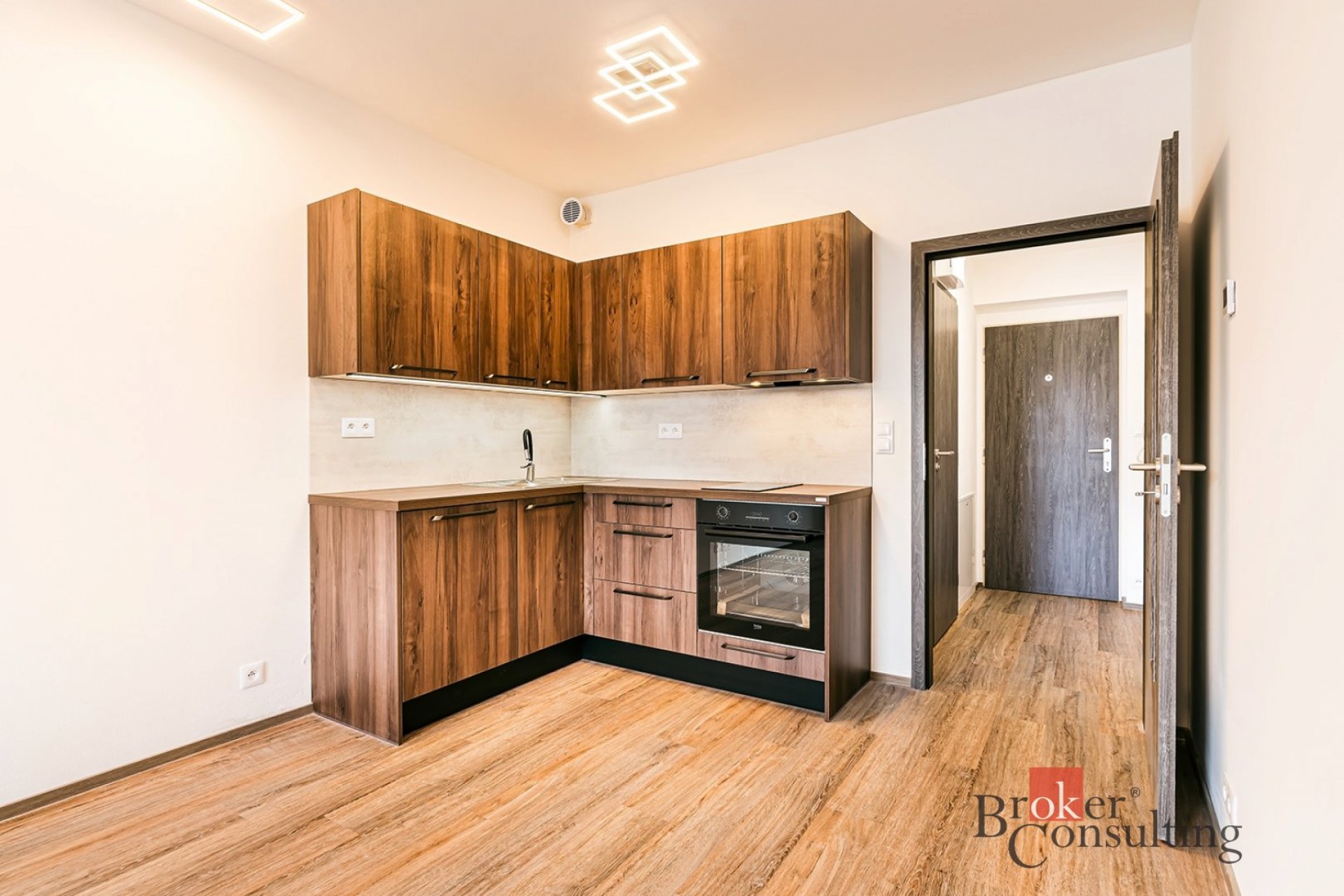 Pronájem, byty/1+kk, 27.3 m2, Ondrova 349/88, 63500 Brno, Brno-město [ID 84327]