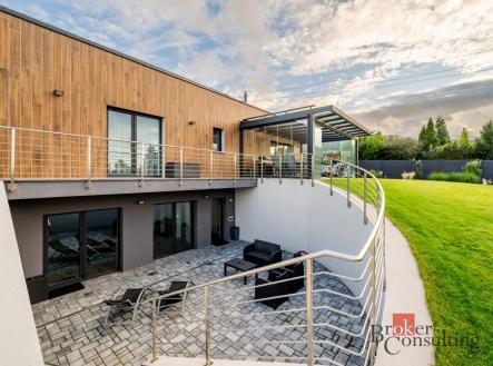 Prodej - dům/vila, 333 m²