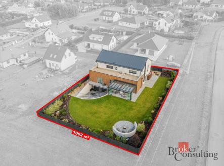 Prodej - dům/vila, 333 m²