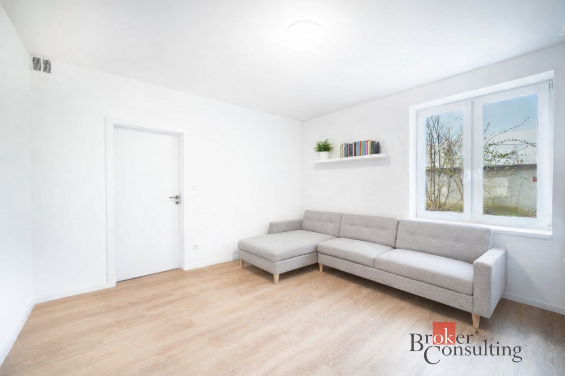 Prodej, byty/2+kk, 37 m2, Cottonové 1966/11, Mariánské Hory, 70900 Mariánské Hory a Hulváky [ID 8391