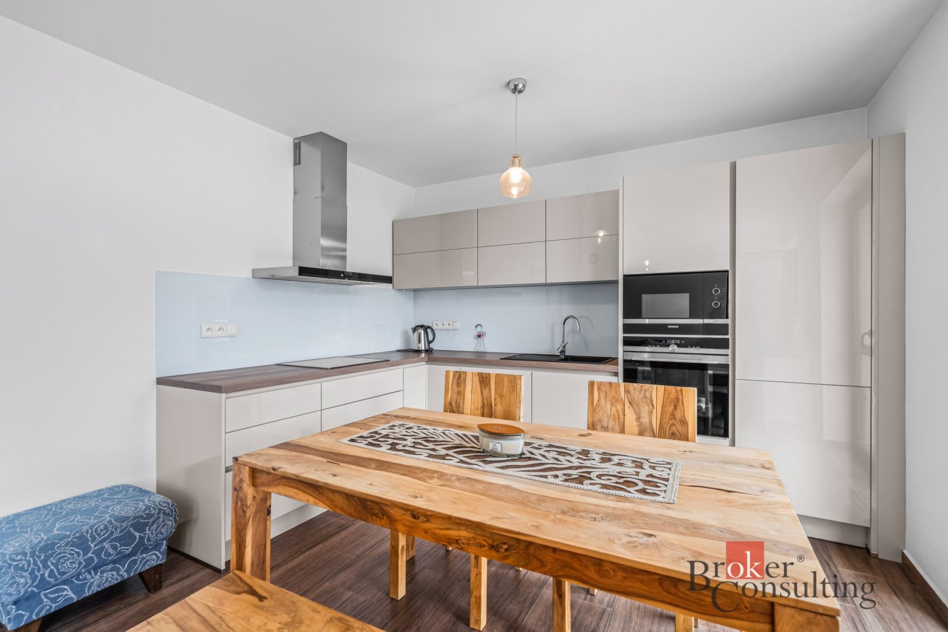 Pronájem, byty/2+kk, 66 m2, Vejprnická E3173, Skvrňany, 31800 Plzeň 3 [ID 81661]