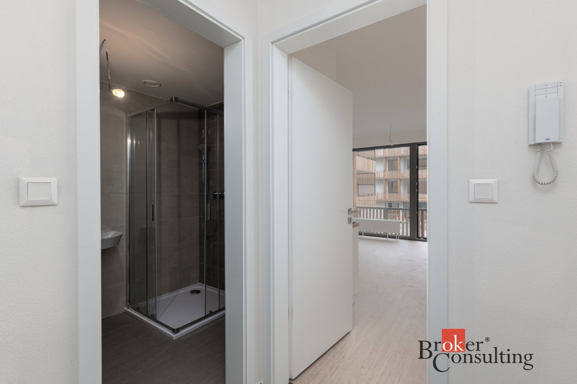 Pronájem, byty/1+kk, 27 m2, Kartónová 2844/10, Východní Předměstí, 32600 Plzeň, Plzeň-město [ID 8429