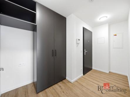 Pronájem bytu, 2+kk, 55,8 m²