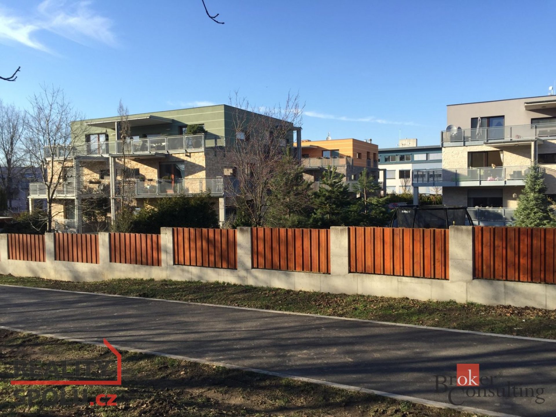 Pronájem bytu 1kk s balkonem, Praha 8, ul. Pekařova