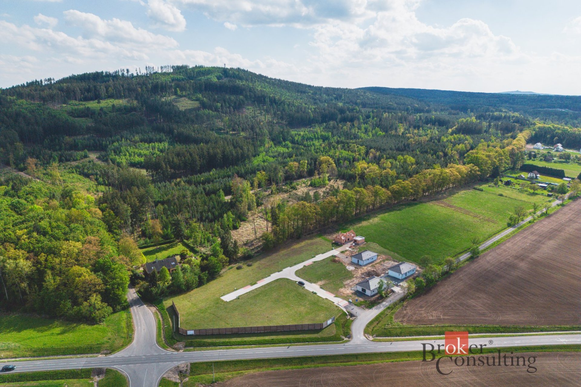 Prodej, pozemky/bydlení, 892 m2, Kamenný Újezd, Rokycany [ID 84221]