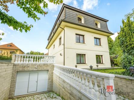 Prodej - dům/vila, 287 m²