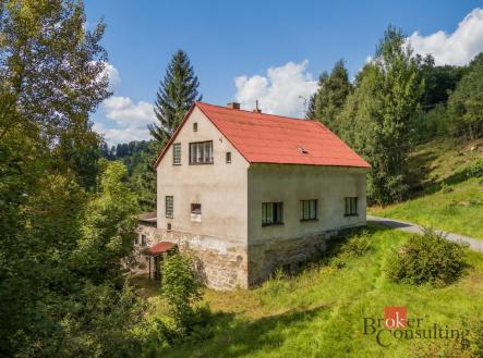 Prodej - dům/vila, 379 m²