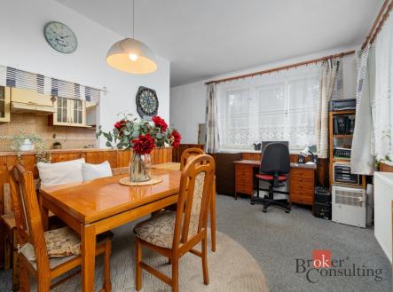 Prodej - dům/vila, 379 m²