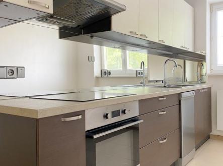 Pronájem bytu, 2+1, 60 m²