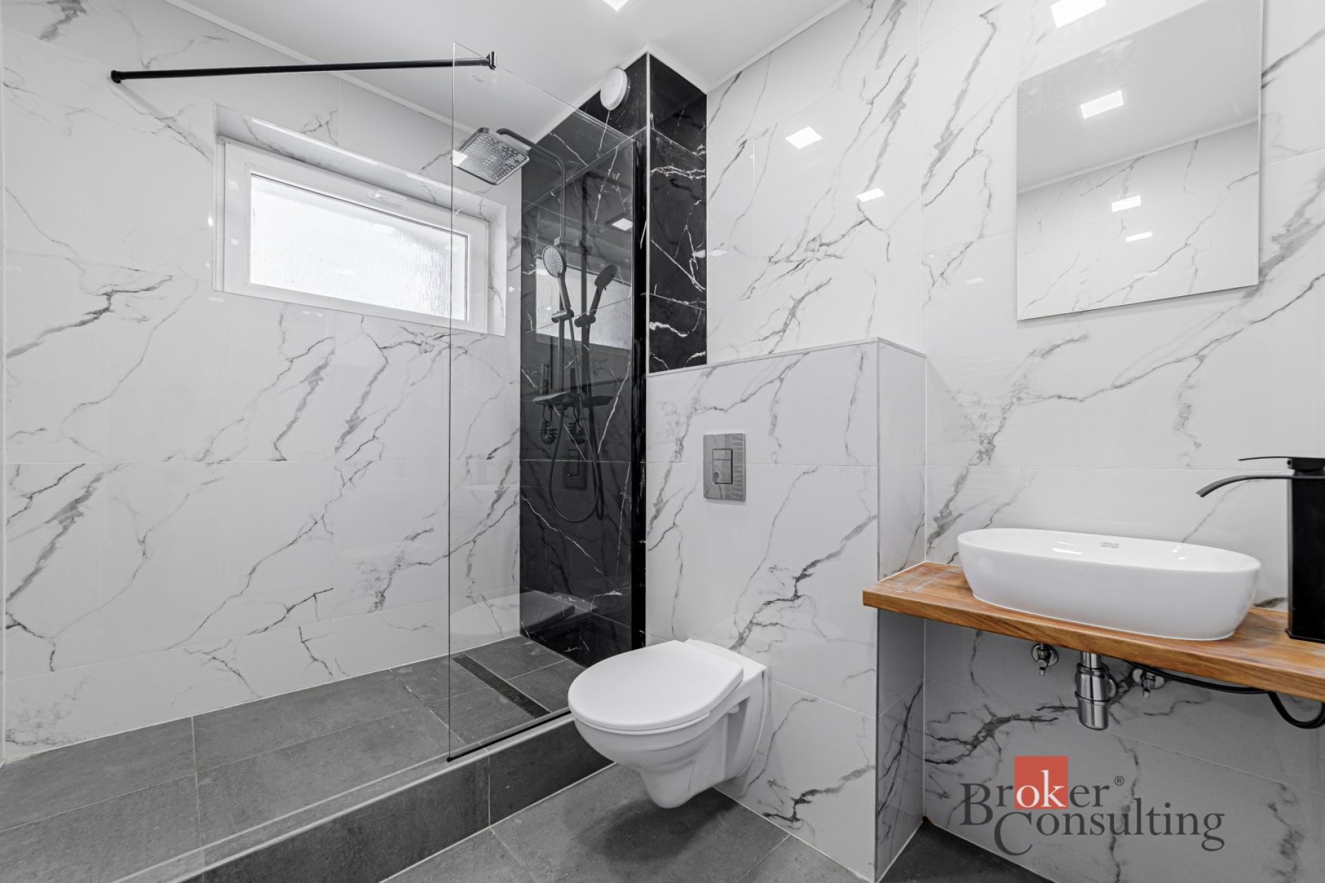 Prodej, byty/2+kk, 46 m2, Cottonové 1967/8, Mariánské Hory, 70900 Mariánské Hory a Hulváky [ID 83920