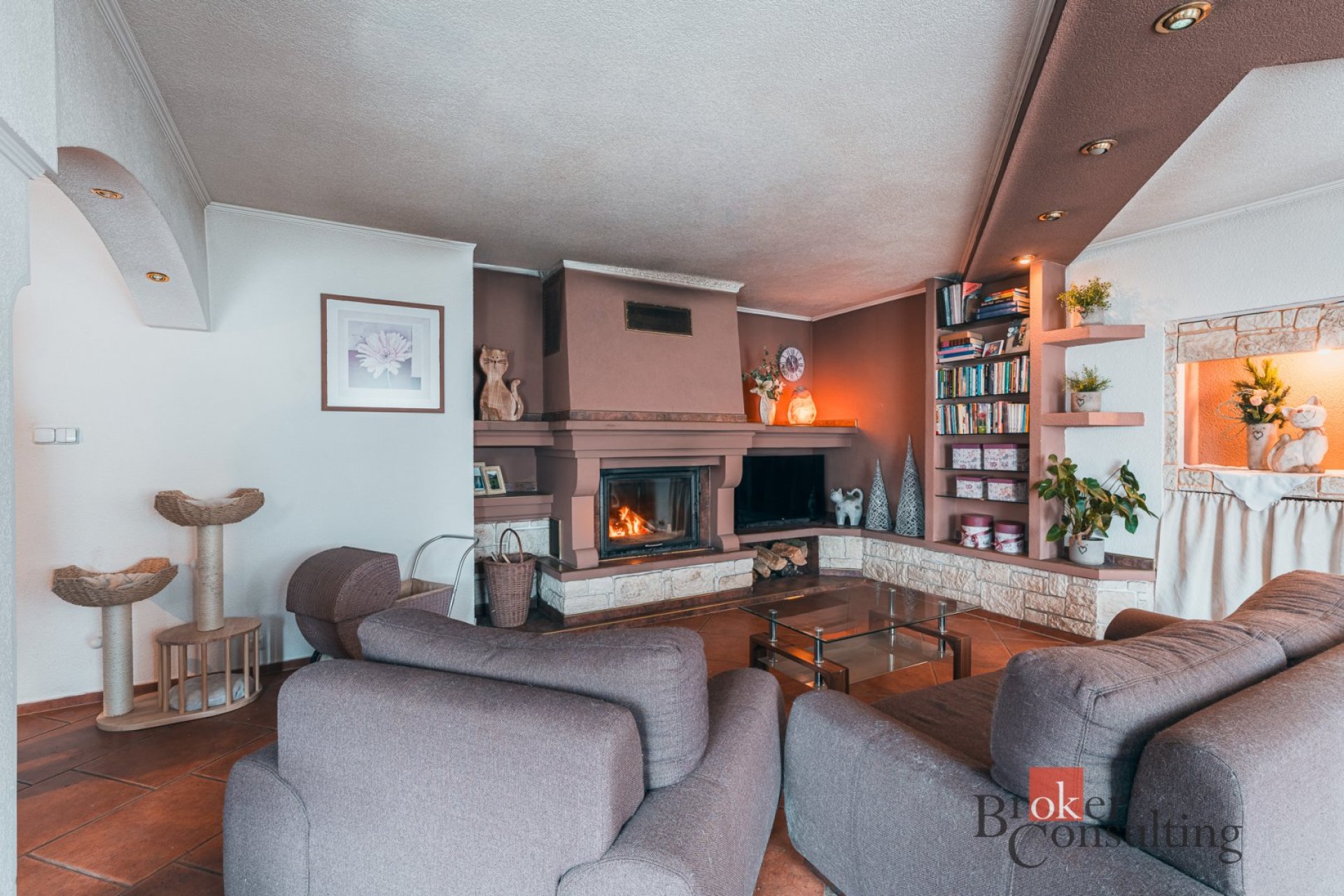 Prodej domu - nebytový prostor + byt + podkroví k vestavbě, Dolní Předměstí, Tachov