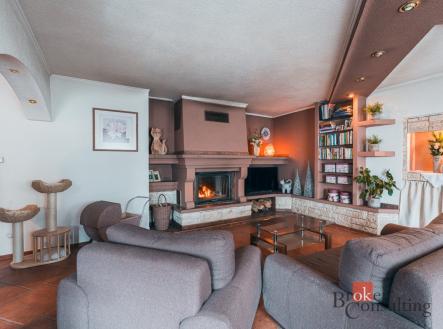 Prodej - komerční objekt, jiný, 168 m²