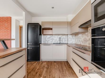 Prodej bytu, 3+kk, 77 m²