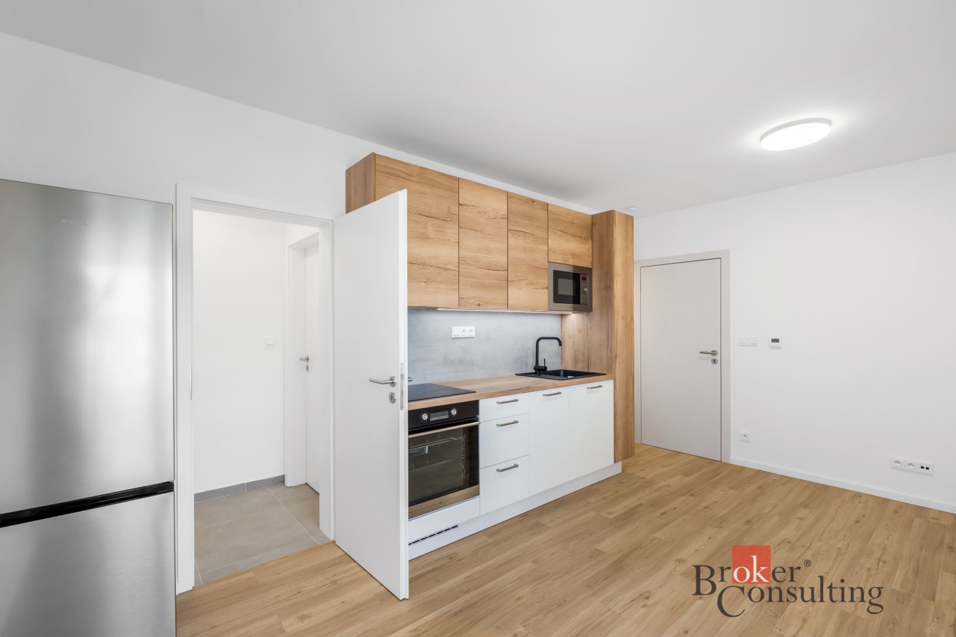 Pronájem bytu 2kk, 34 m2, Praha 4 - Modřany, Barunčina