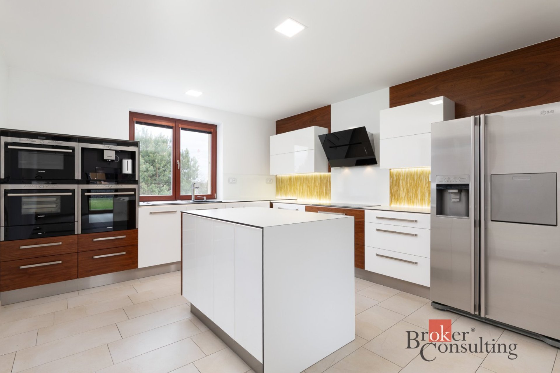 Prodej rodinného domu 295 m2, pozemek 2375 m2. Dětmarovice