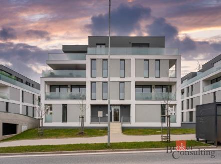 Pronájem bytu, 3+kk, 136,41 m²