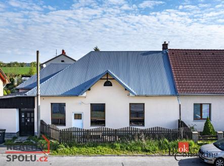 Pronájem - komerční objekt, jiný, 257 m²