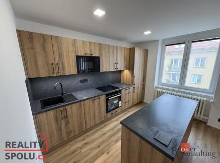 Pronájem bytu, 2+1, 68 m²