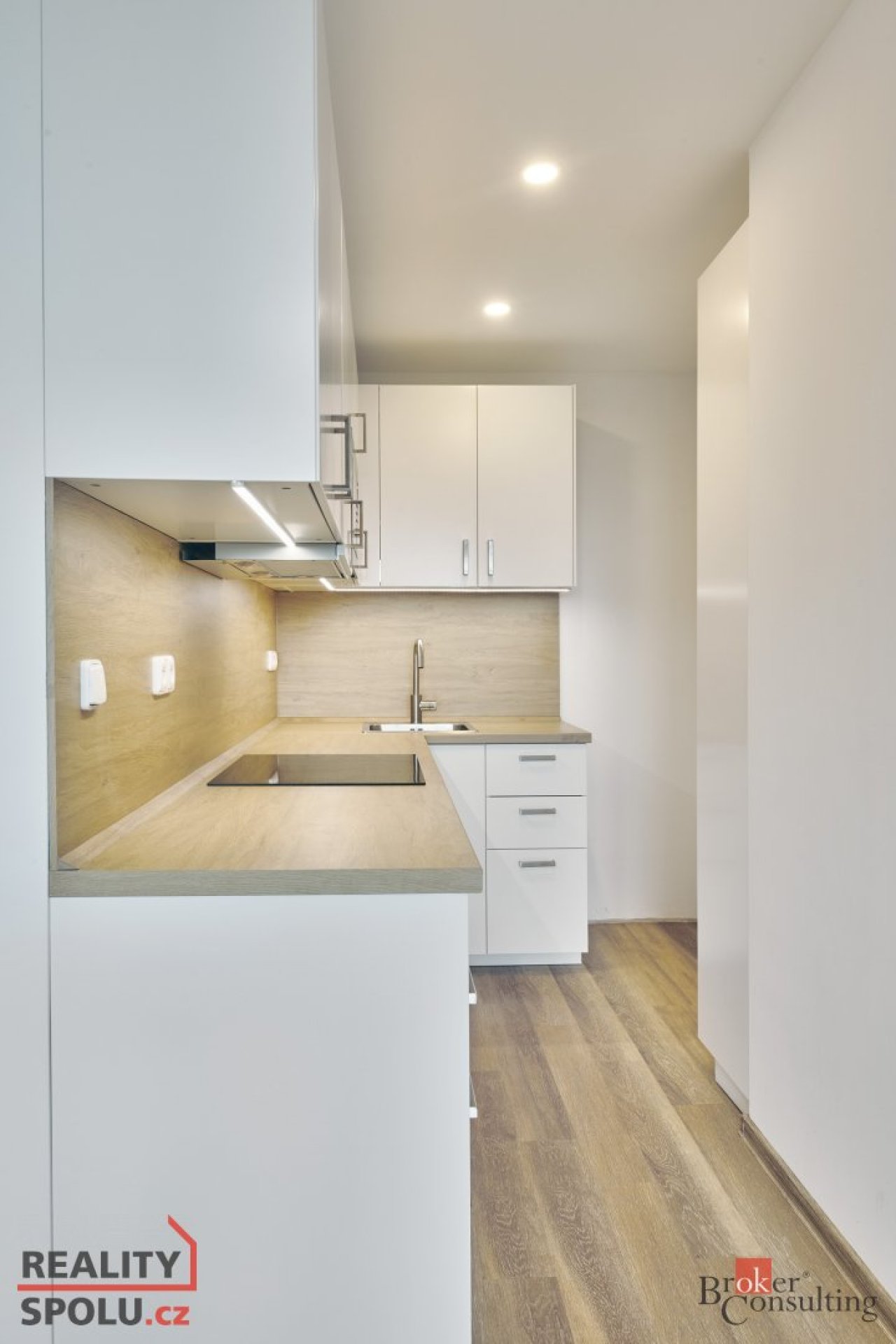 Pronájem, byty/3+kk, 60 m2, Plickova 553/21, 14900 Praha, Hlavní město Praha [ID 84584]