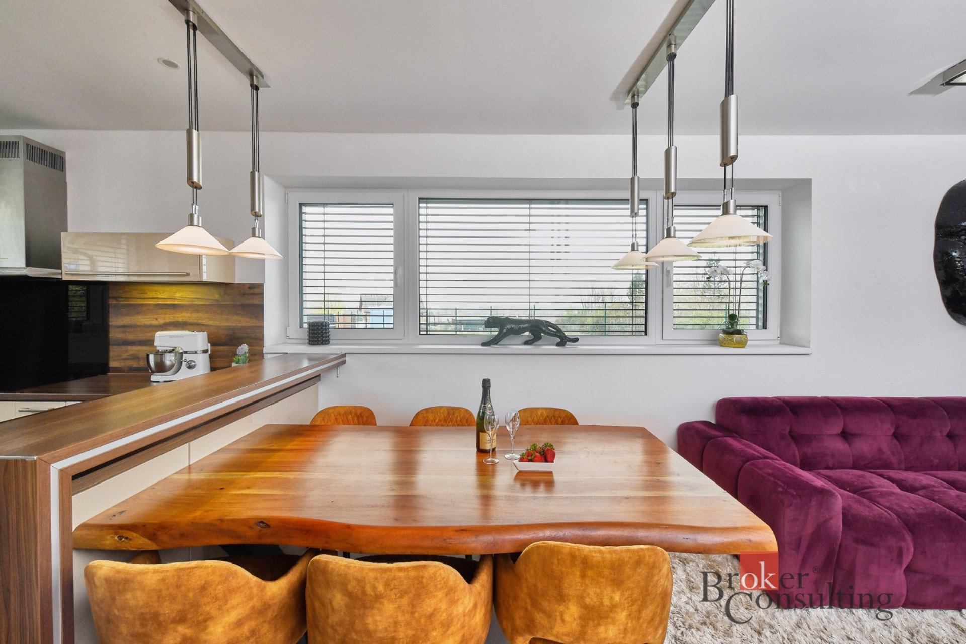 Pronájem, domy/rodinný, 180 m2, Zátopkova 776, Dolní Jirčany, 25244 Psáry, Praha-západ [ID 84222]