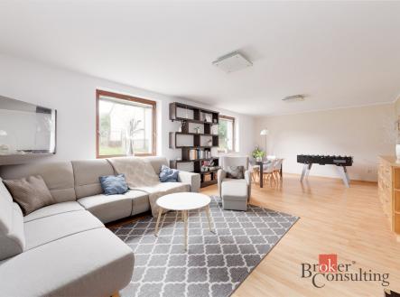 Prodej - dům/vila, 231 m²