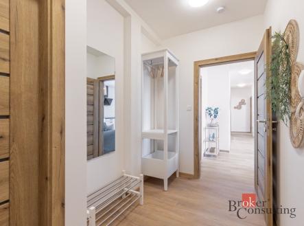 Pronájem bytu, 3+kk, 58 m²