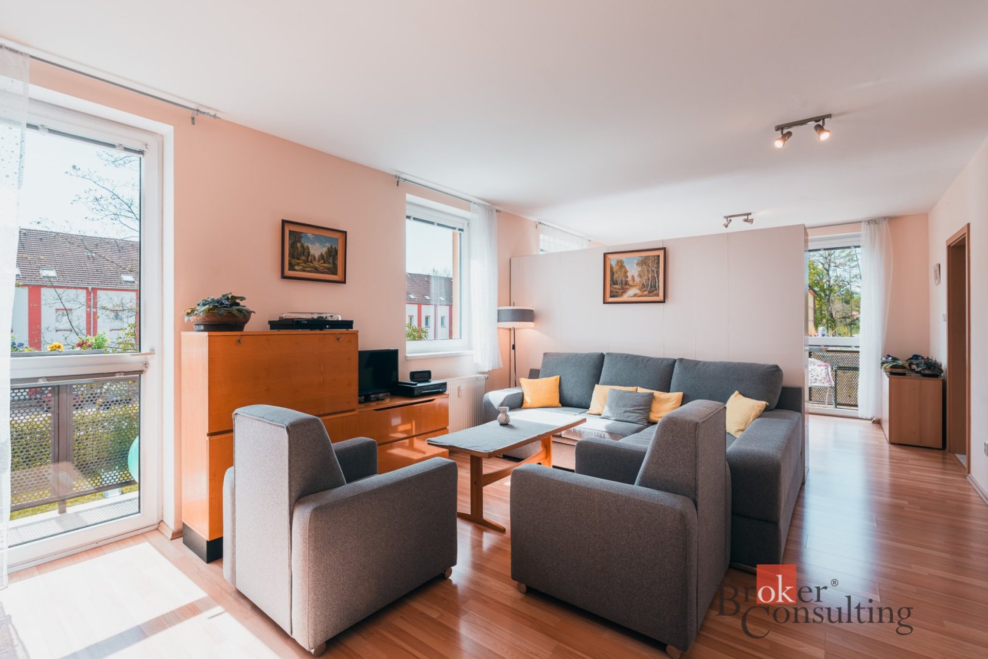 Prodej bytu 1+1, 49 m2, Milovice, ul. Kaštanová