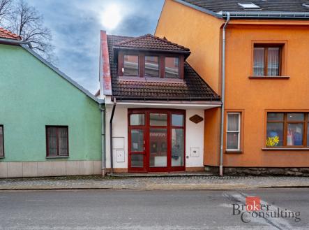 Pronájem - komerční objekt, jiný, 88 m²