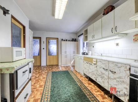 Prodej - dům/vila, 225 m²
